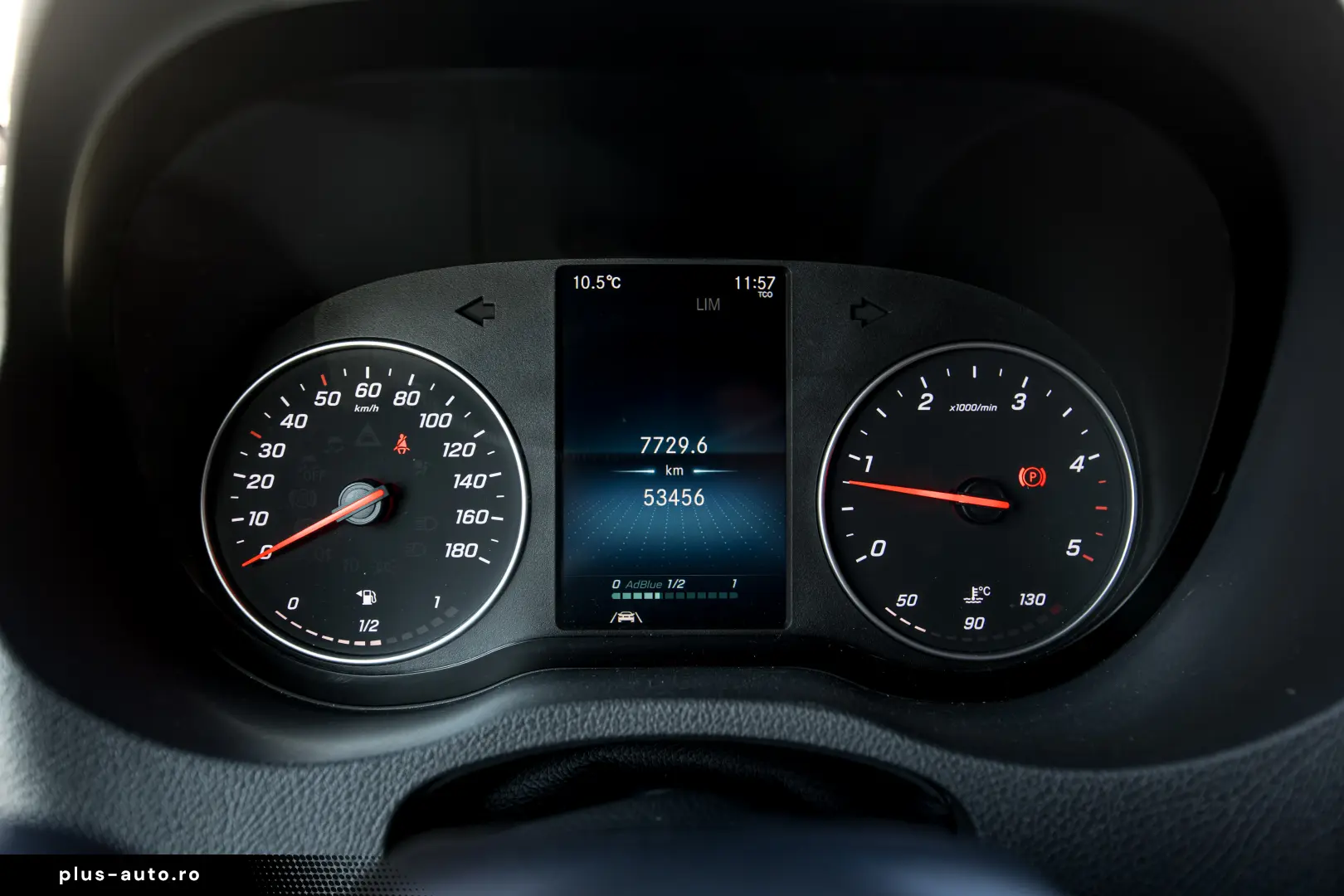 Mercedes-Benz Sprinter 517 CDI Microbuz 19 1 1 locuri