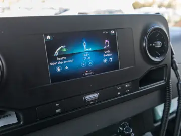 Mercedes-Benz Sprinter 517 CDI Microbuz 19 1 1 locuri