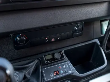 Mercedes-Benz Sprinter 517 CDI Microbuz 19 1 1 locuri