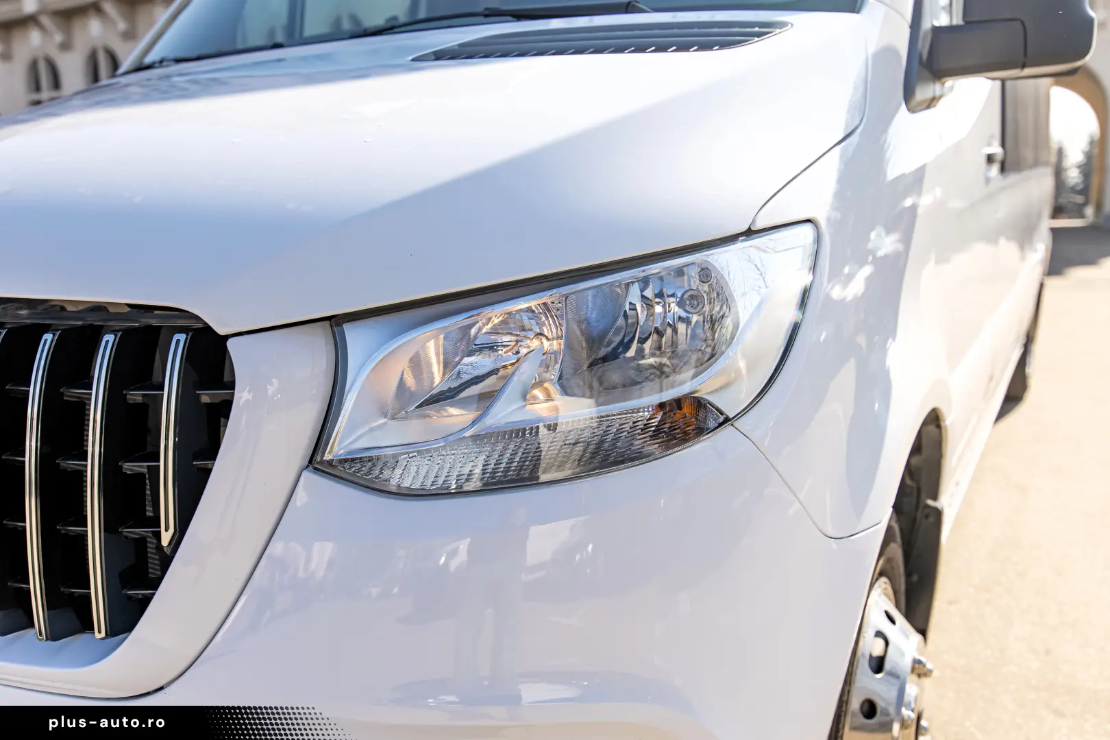 Mercedes-Benz Sprinter 517 CDI Microbuz 21 locuri