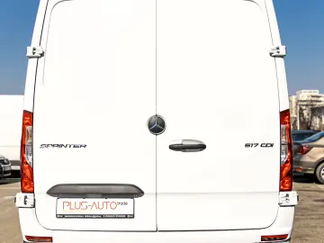 Mercedes-Benz Sprinter 517 CDI Microbuz 21 locuri