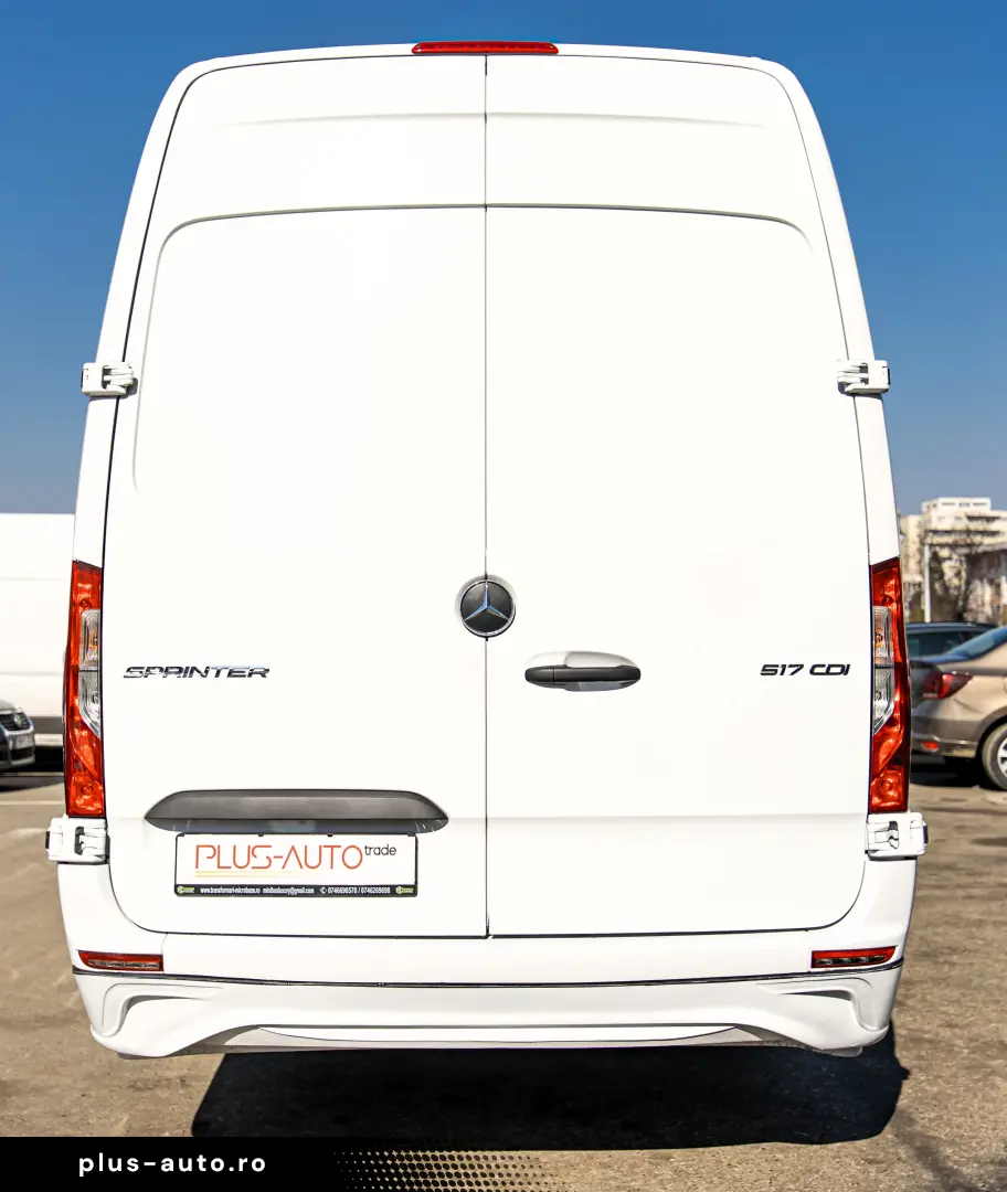 Mercedes-Benz Sprinter 517 CDI Microbuz 21 locuri