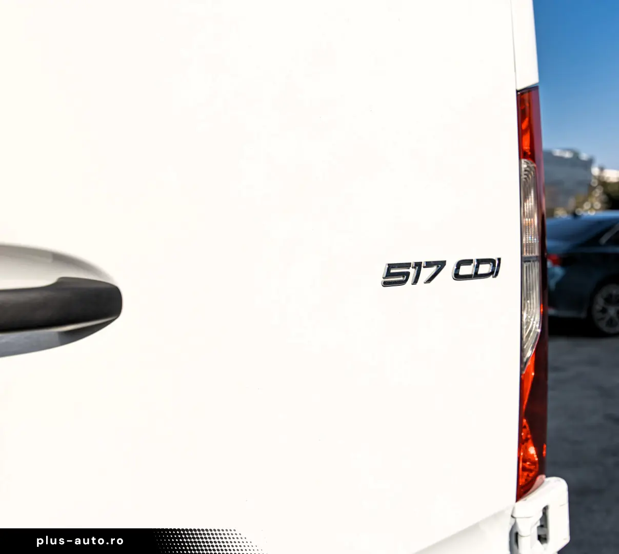 Mercedes-Benz Sprinter 517 CDI Microbuz 21 locuri