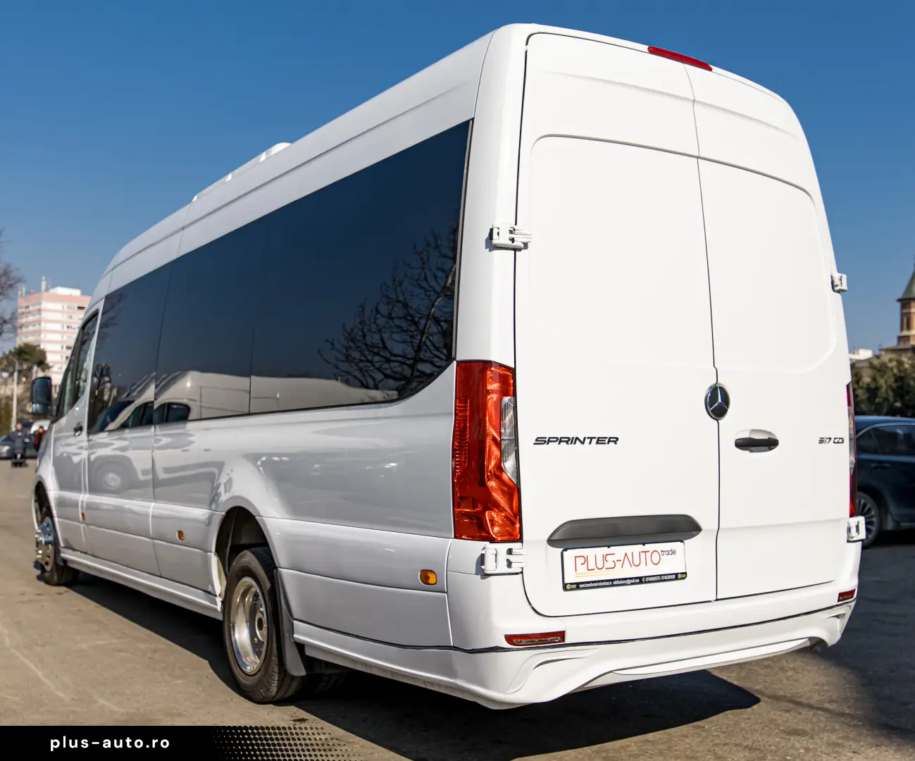 Mercedes-Benz Sprinter 517 CDI Microbuz 21 locuri