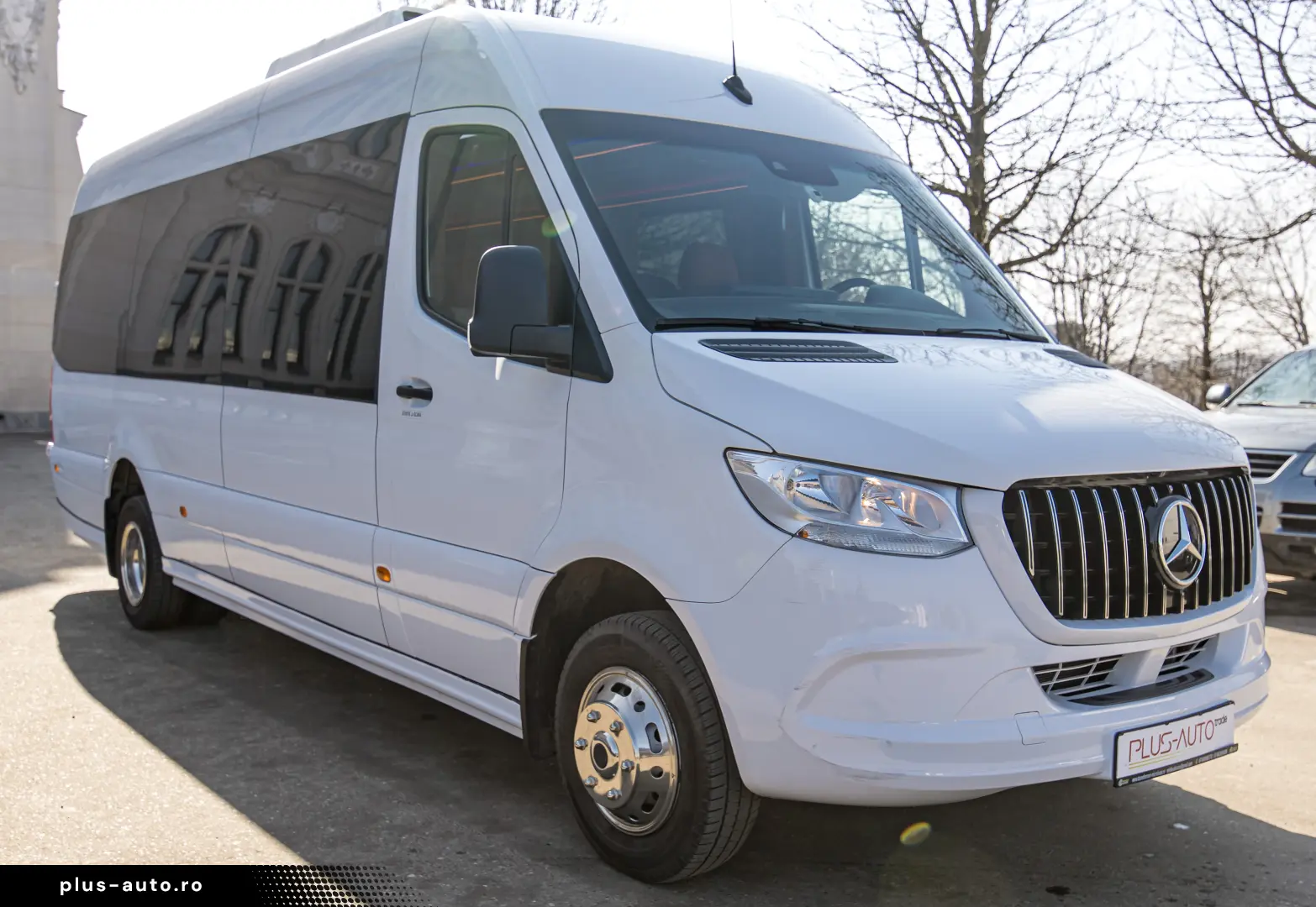 Mercedes-Benz Sprinter 517 CDI Microbuz 21 locuri