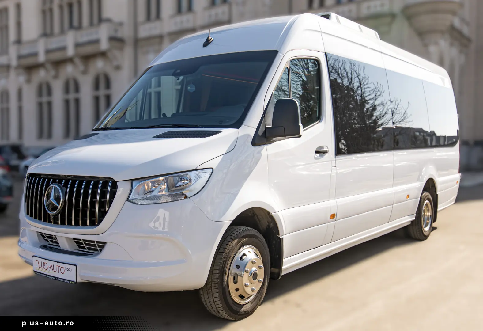 Mercedes-Benz Sprinter 517 CDI Microbuz 21 locuri