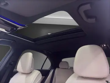 MERCEDES-BENZ C 200 4M Leder Beige 360  SHZ LED