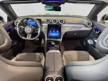 MERCEDES-BENZ CLE 200 Cabrio AMG NIGHT AIRSCARF KLIMA