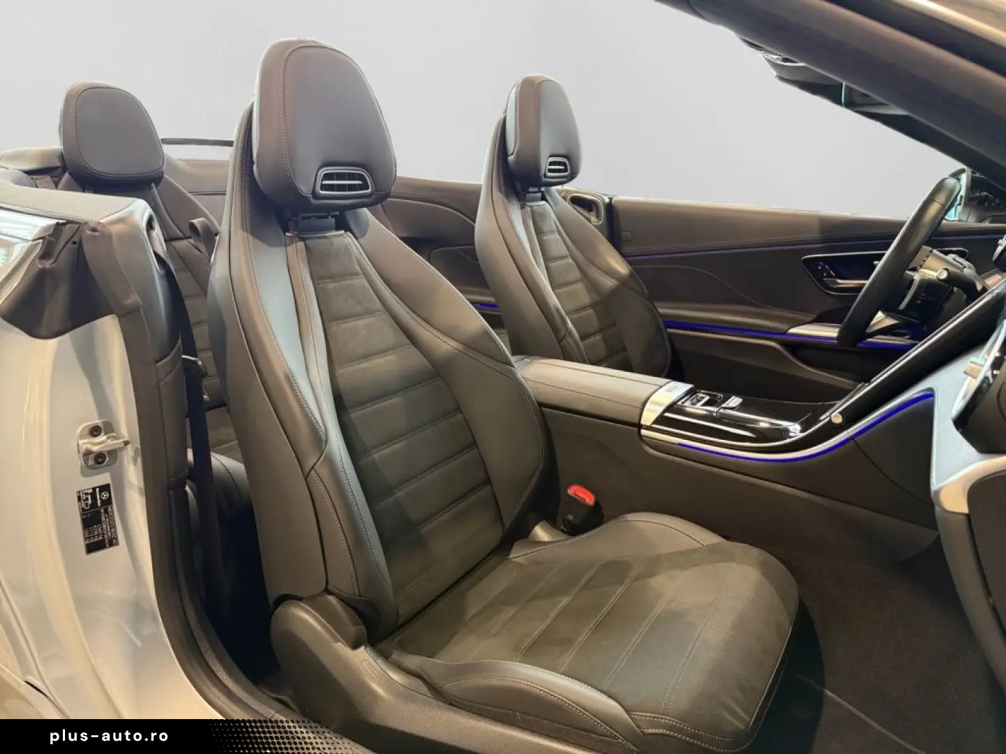 MERCEDES-BENZ CLE 200 Cabrio AMG NIGHT AIRSCARF KLIMA