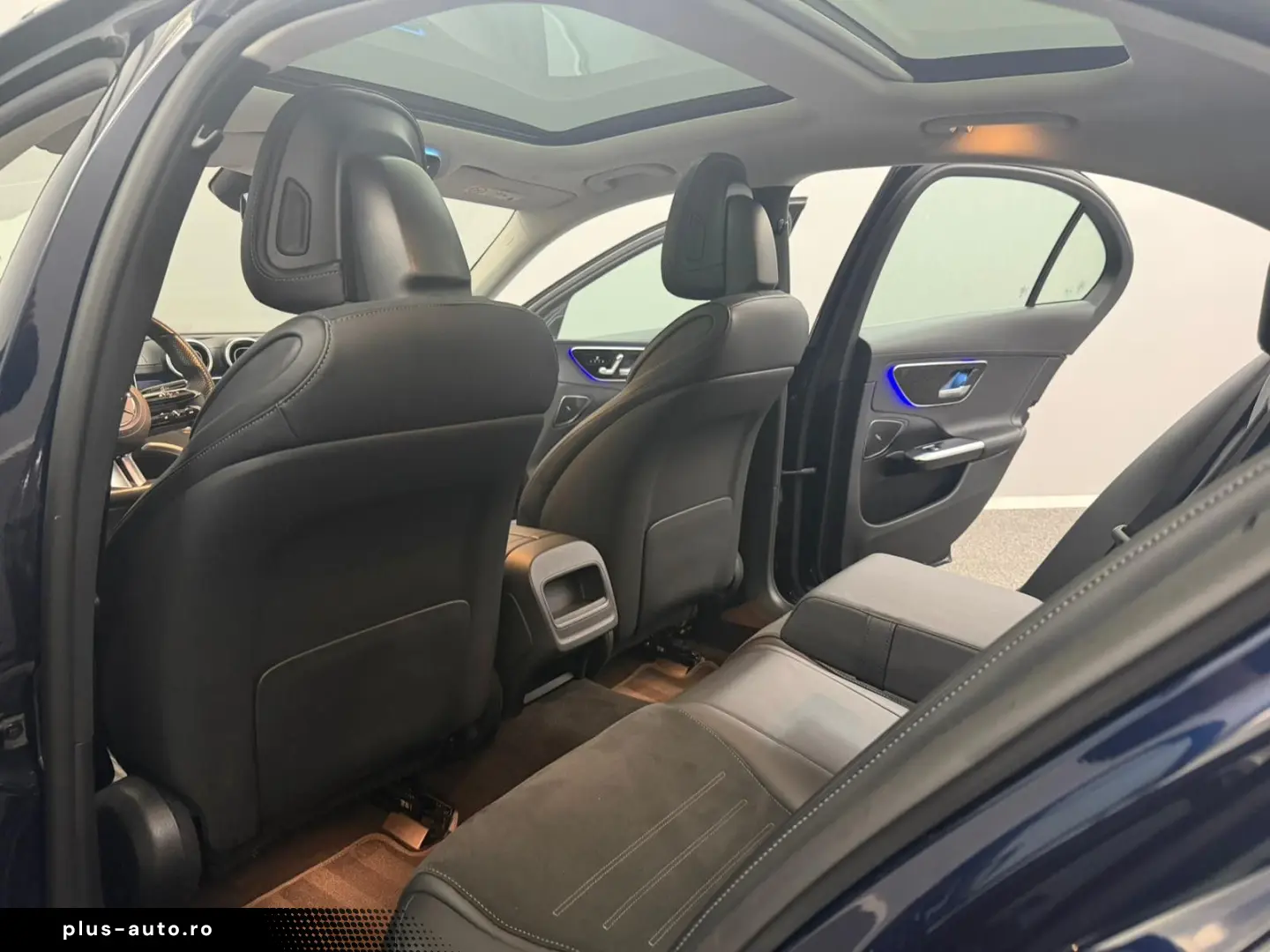 MERCEDES-BENZ C 300d 4M Limo AMG LINE PANO DIGI-LIGH&hellip;