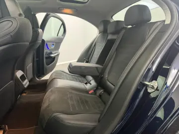 MERCEDES-BENZ C 300d 4M Limo AMG LINE PANO DIGI-LIGH&hellip;