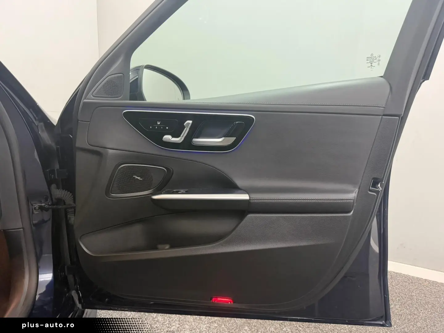 MERCEDES-BENZ C 300d 4M Limo AMG LINE PANO DIGI-LIGH&hellip;