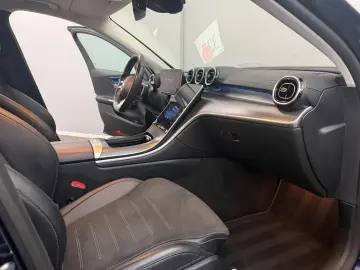 MERCEDES-BENZ C 300d 4M Limo AMG LINE PANO DIGI-LIGH&hellip;