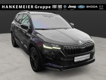 SKODA Karoq Sportline 4x4 Leder 360 AHK ACC Matrix 18