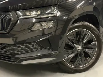 SKODA Karoq Sportline 4x4  Piele  Panoramic