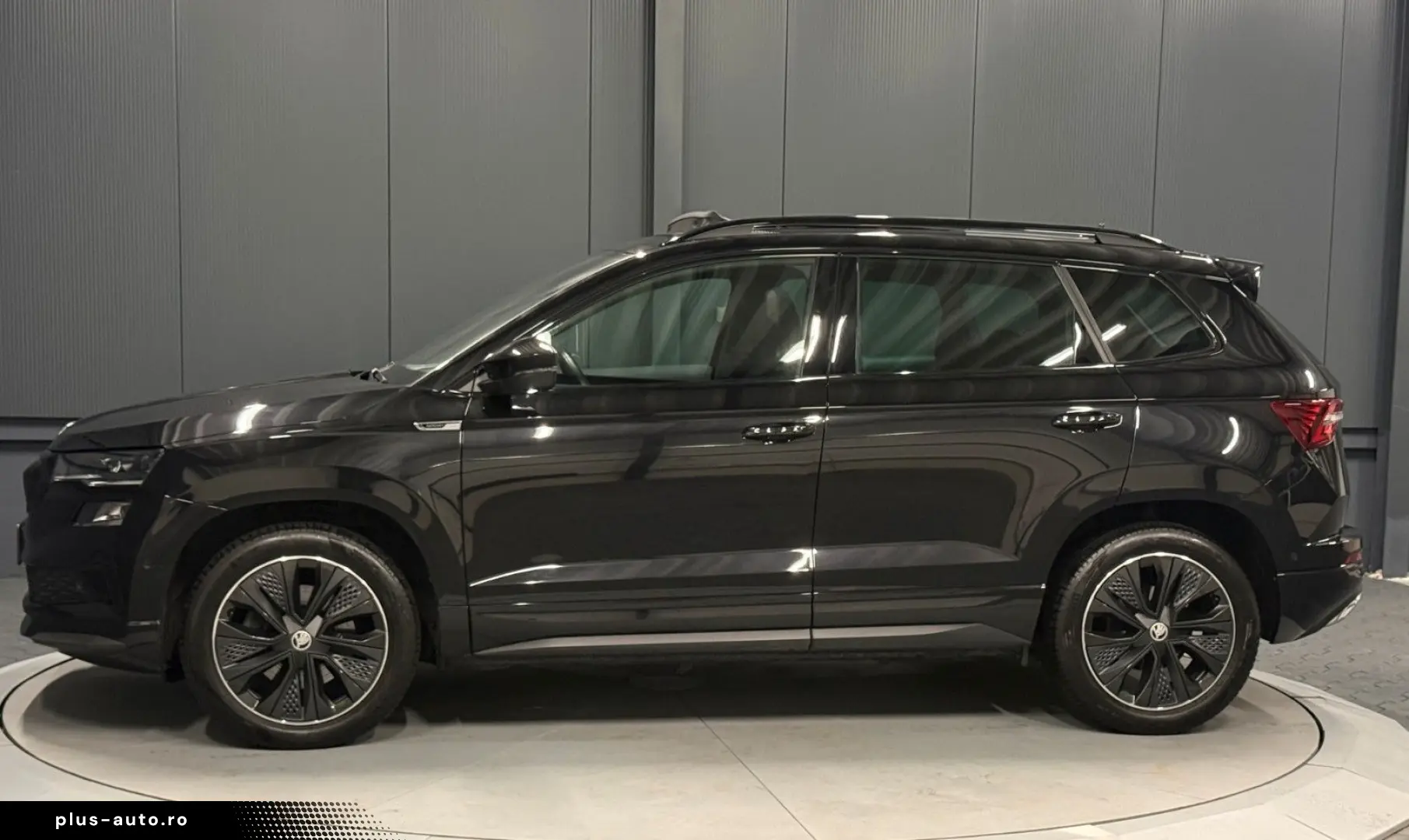 SKODA Karoq Sportline 4x4  Piele  Panoramic