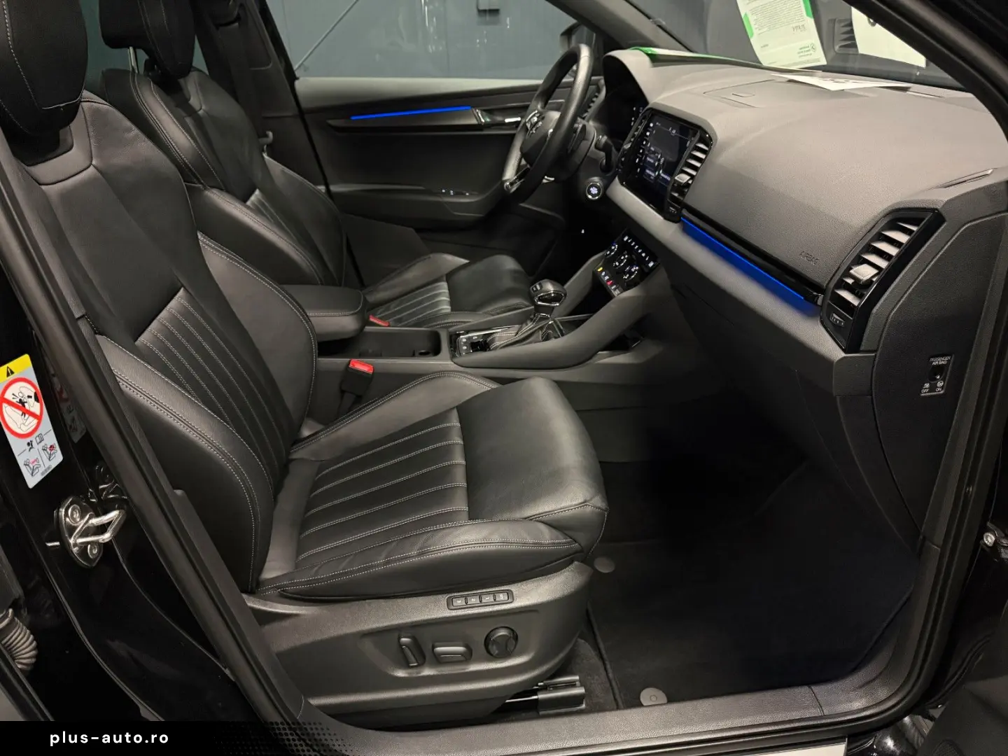 SKODA Karoq Sportline 4x4  Piele  Panoramic