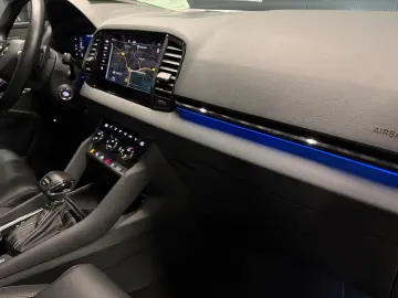 SKODA Karoq Sportline 4x4  Piele  Panoramic