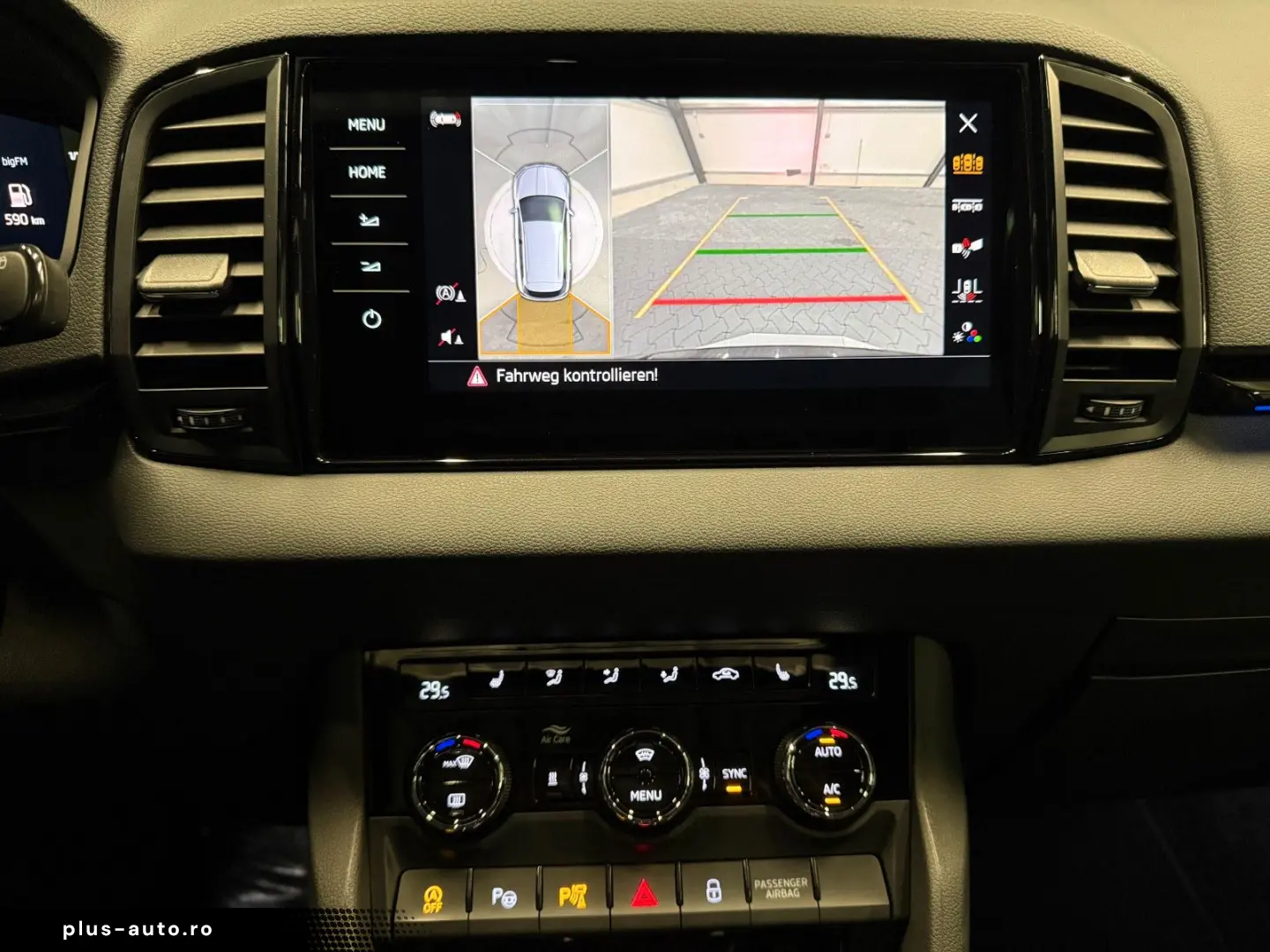 SKODA Karoq Sportline 4x4  Piele  Panoramic