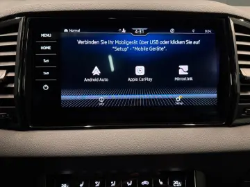 SKODA Karoq Sportline 4x4  Piele  Panoramic