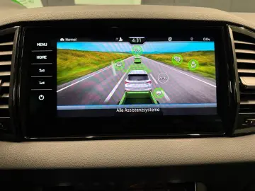 SKODA Karoq Sportline 4x4  Piele  Panoramic