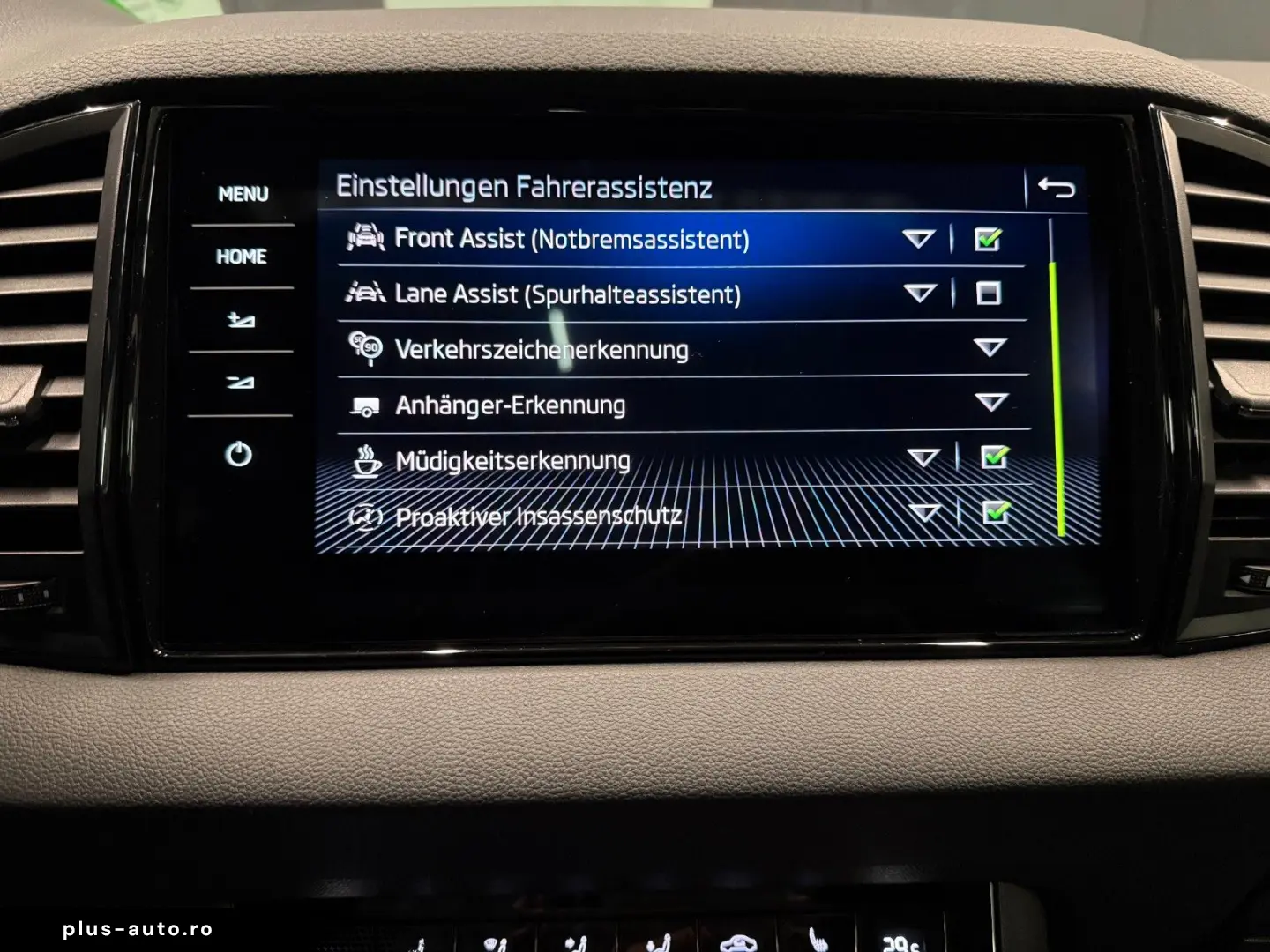 SKODA Karoq Sportline 4x4  Piele  Panoramic