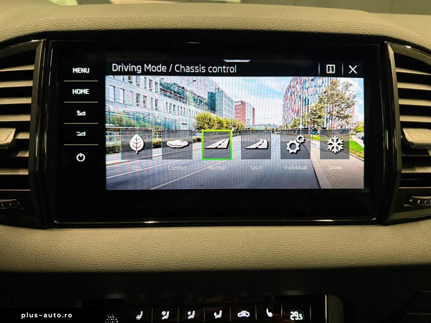 SKODA Karoq Sportline 4x4  Piele  Panoramic