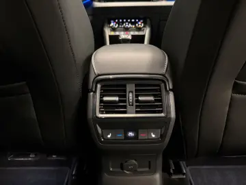 SKODA Karoq Sportline 4x4  Piele  Panoramic