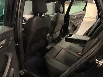 SKODA Karoq Sportline 4x4  Piele  Panoramic