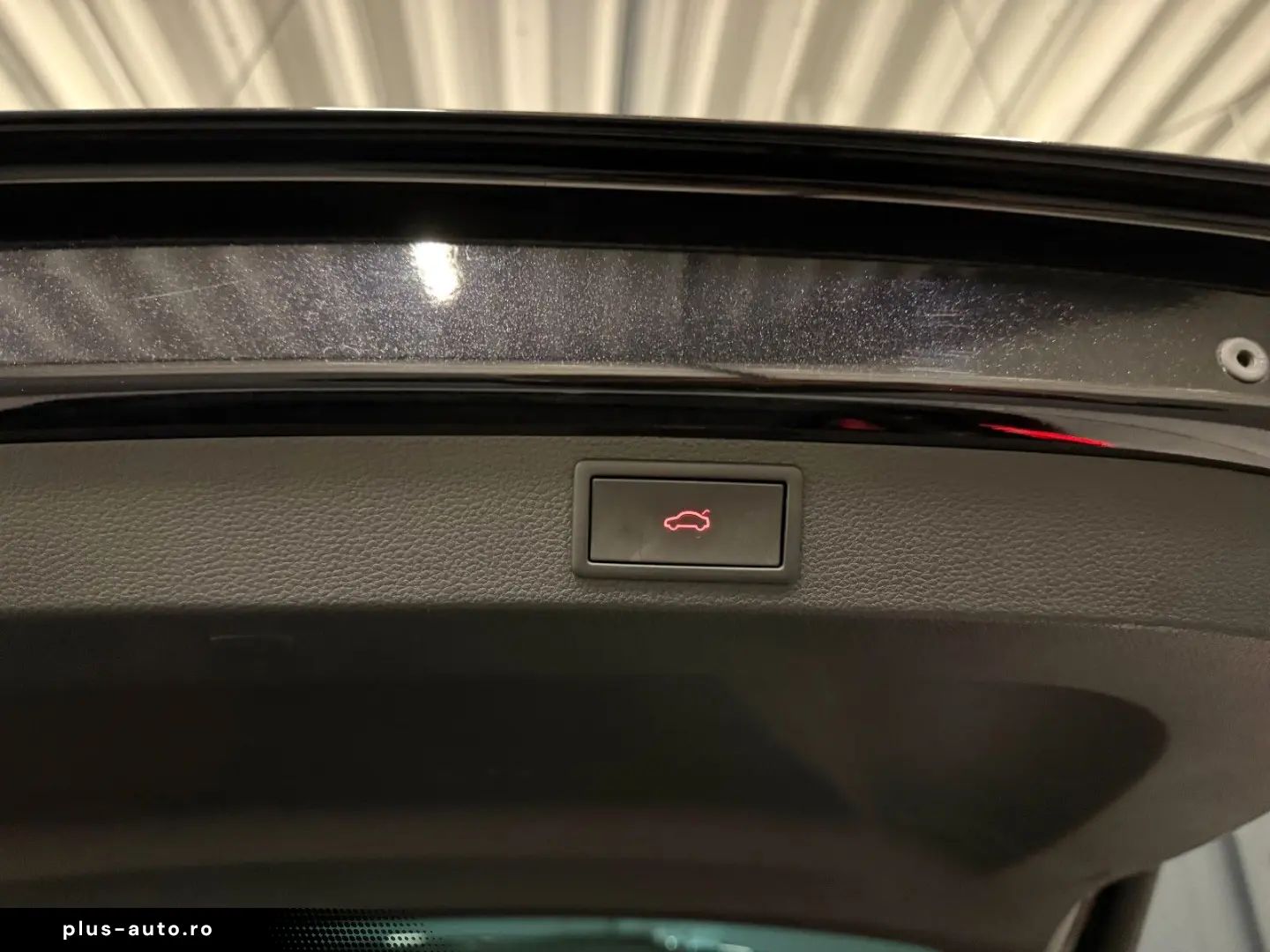 SKODA Karoq Sportline 4x4  Piele  Panoramic