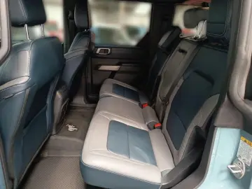 Ford Bronco 2.7 EcoBoost V6 Outer Banks