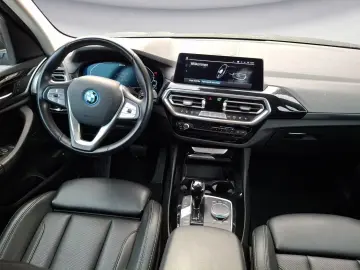 BMW X3 xDrive30e AT Navi Rückfahrkamera Klimaaut. AH
