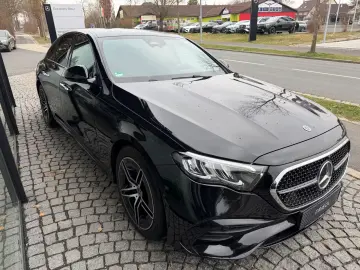 Mercedes-Benz E 200 AMG Night  Distronic  Kamera