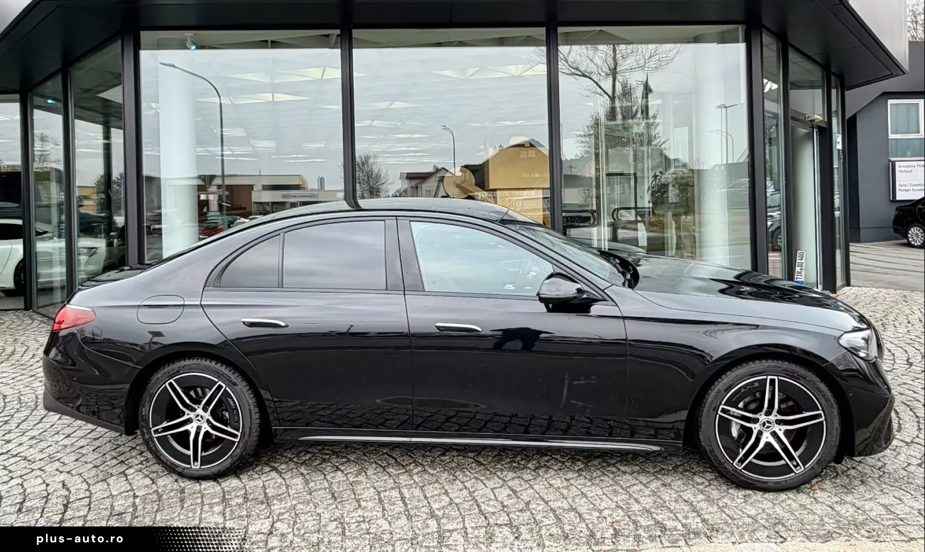 Mercedes-Benz E 200 AMG Night  Distronic  Kamera