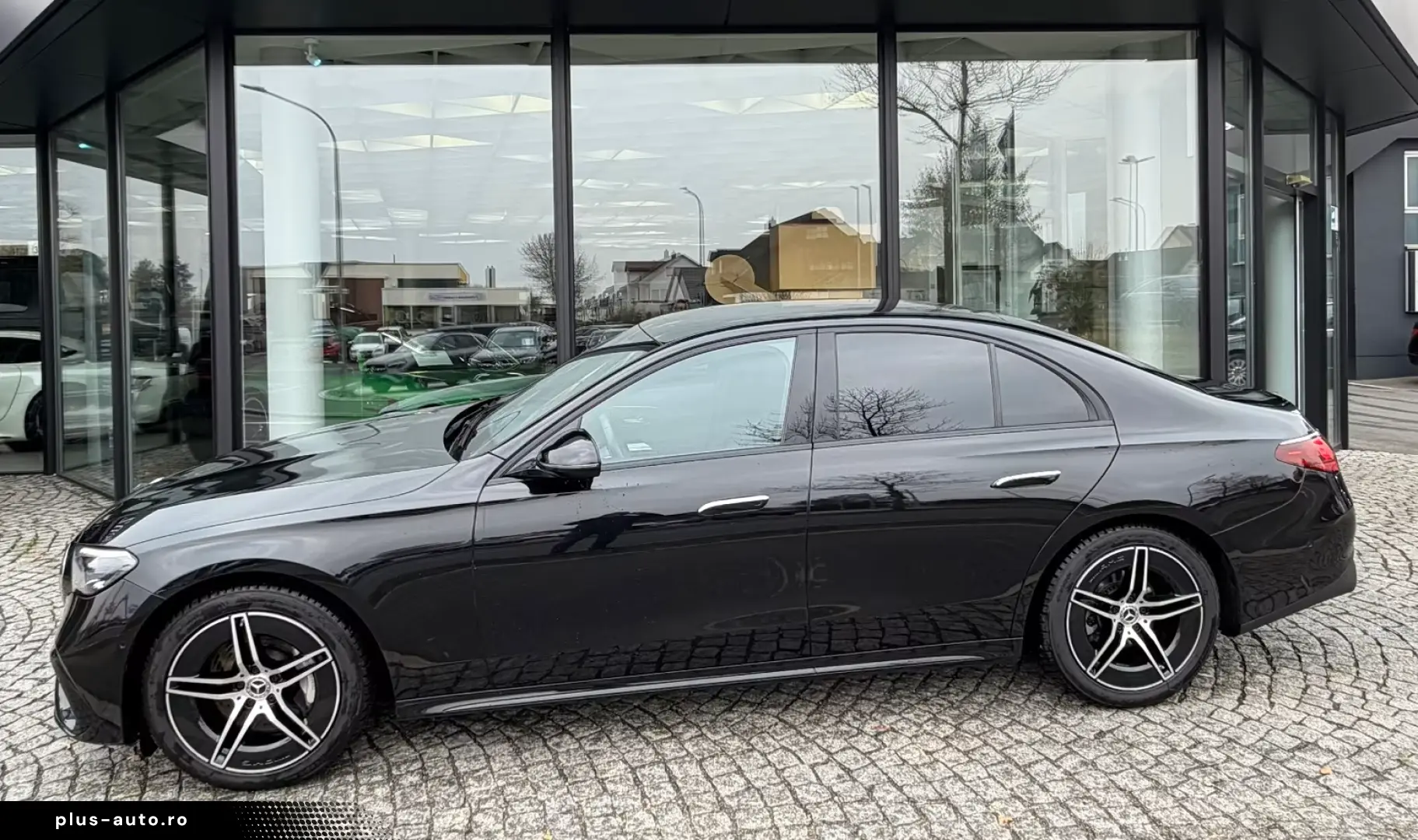 Mercedes-Benz E 200 AMG Night  Distronic  Kamera