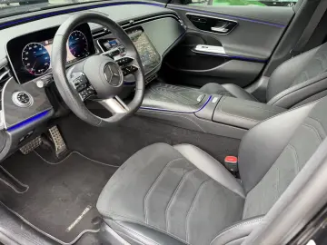 Mercedes-Benz E 200 AMG Night  Distronic  Kamera