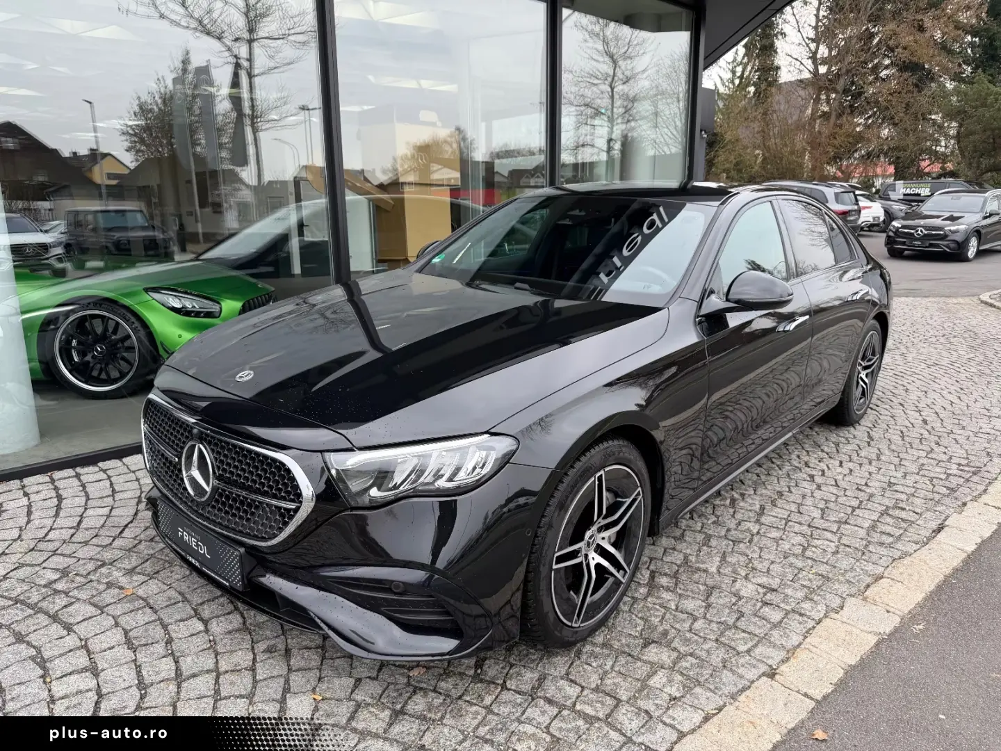 Mercedes-Benz E 200 AMG Night  Distronic  Kamera