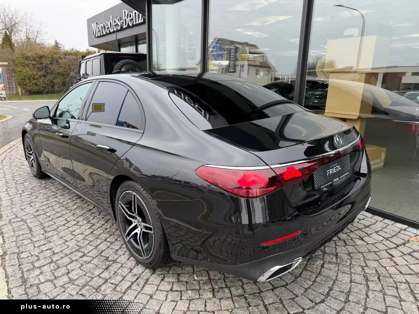 Mercedes-Benz E 200 AMG Night  Distronic  Kamera