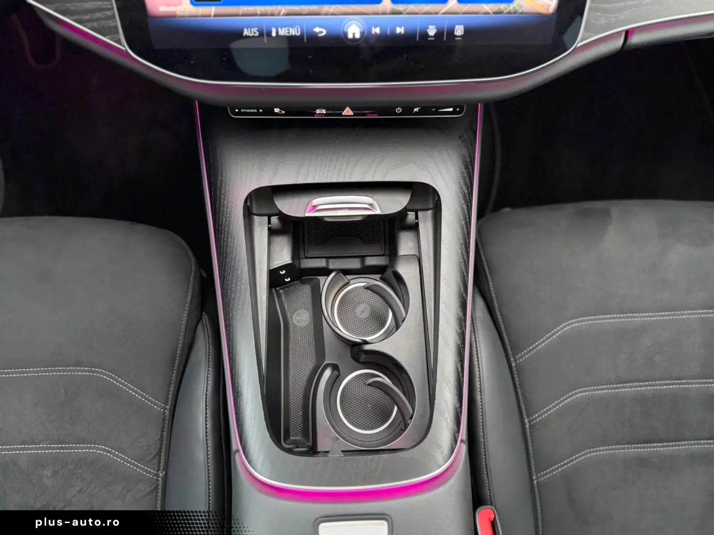 Mercedes-Benz E 200 NIGHT ACC PANO AMG LINE