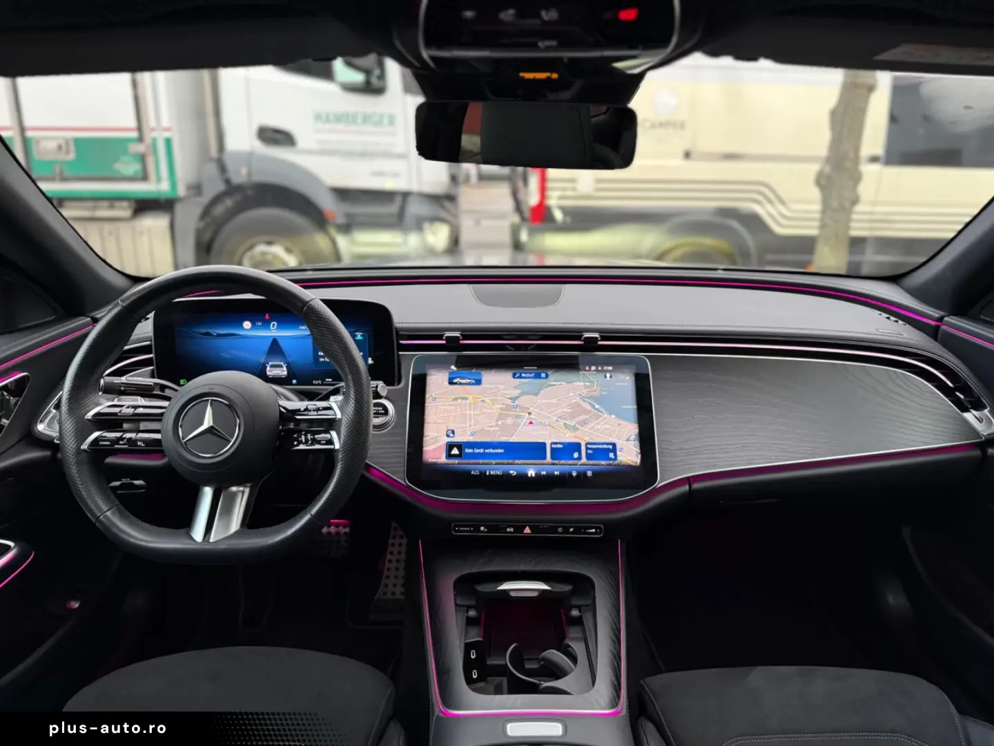 Mercedes-Benz E 200 NIGHT ACC PANO AMG LINE