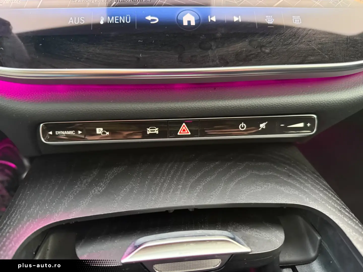 Mercedes-Benz E 200 NIGHT ACC PANO AMG LINE