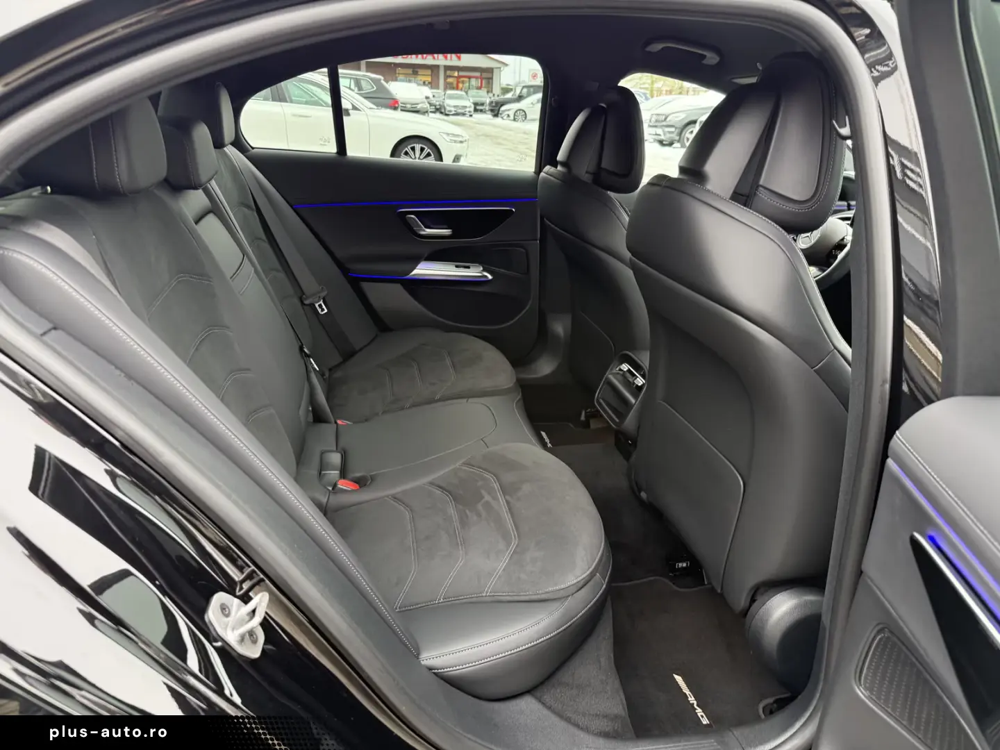 Mercedes-Benz E 200 AMG Distronic R-Kam T-Winkel