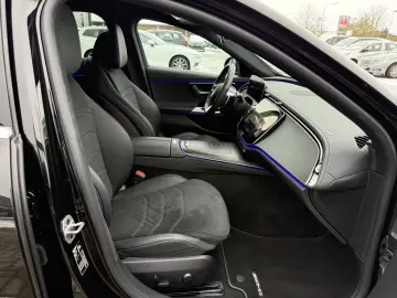 Mercedes-Benz E 200 AMG Distronic R-Kam T-Winkel