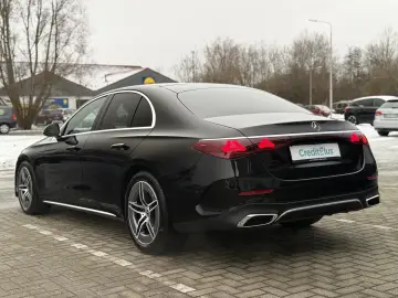Mercedes-Benz E 200 AMG Distronic R-Kam T-Winkel