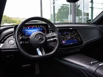 Mercedes-Benz E 200 AMG Advanced AHK Distronic