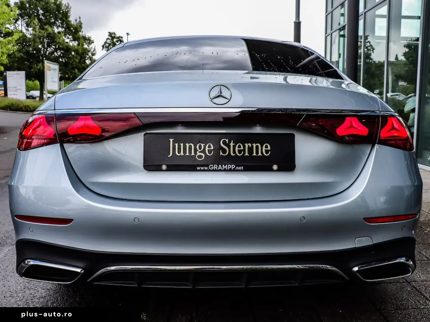 Mercedes-Benz E 200 AMG Advanced AHK Distronic