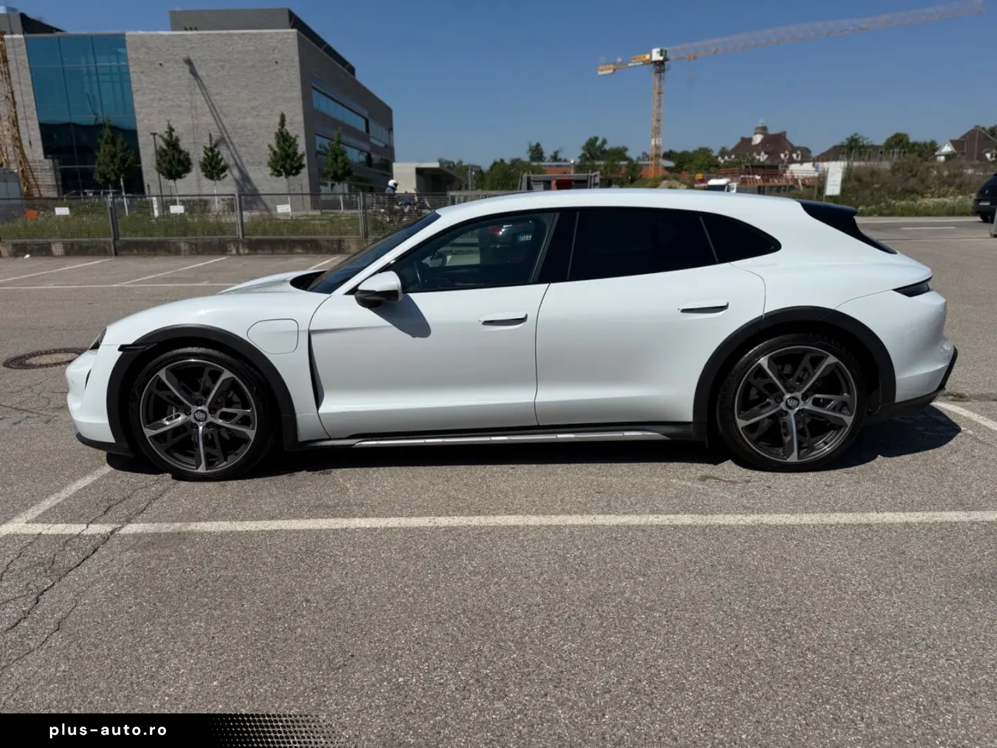 PORSCHE Taycan Cross 4 Approved Beif.Display HUD 22 Zoll