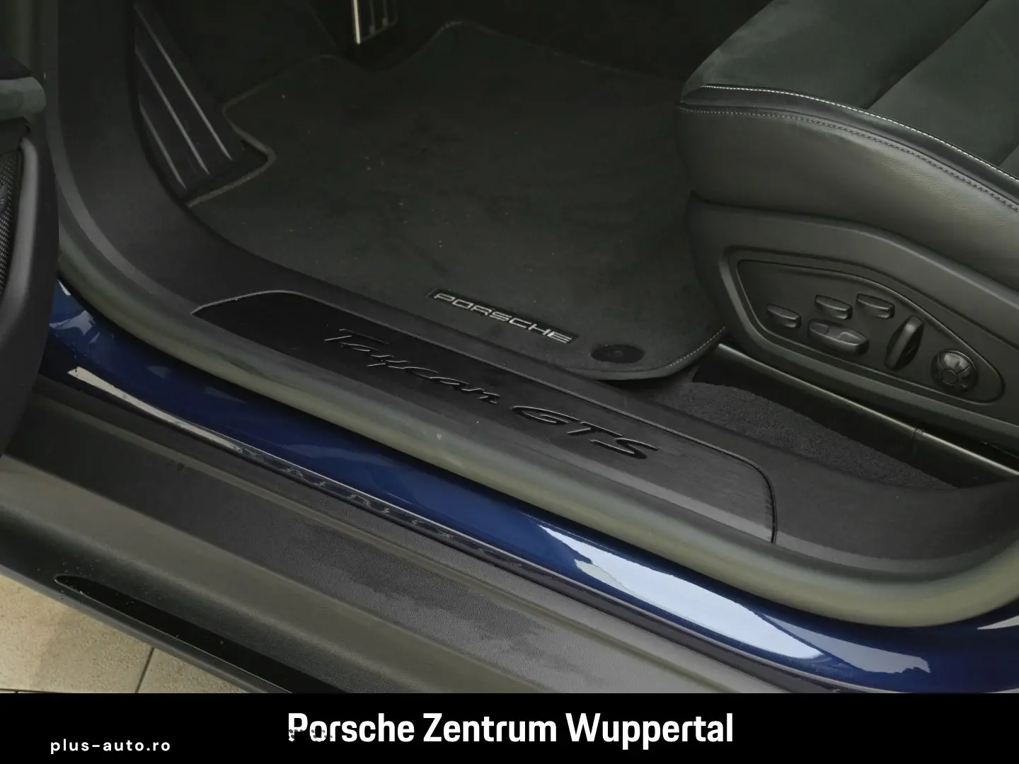 PORSCHE Taycan GTS Sport Turismo HA-Lenkung Head-Up