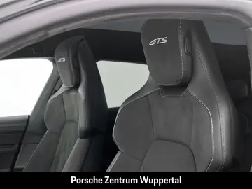 PORSCHE Taycan GTS Sport Turismo HA-Lenkung Head-Up