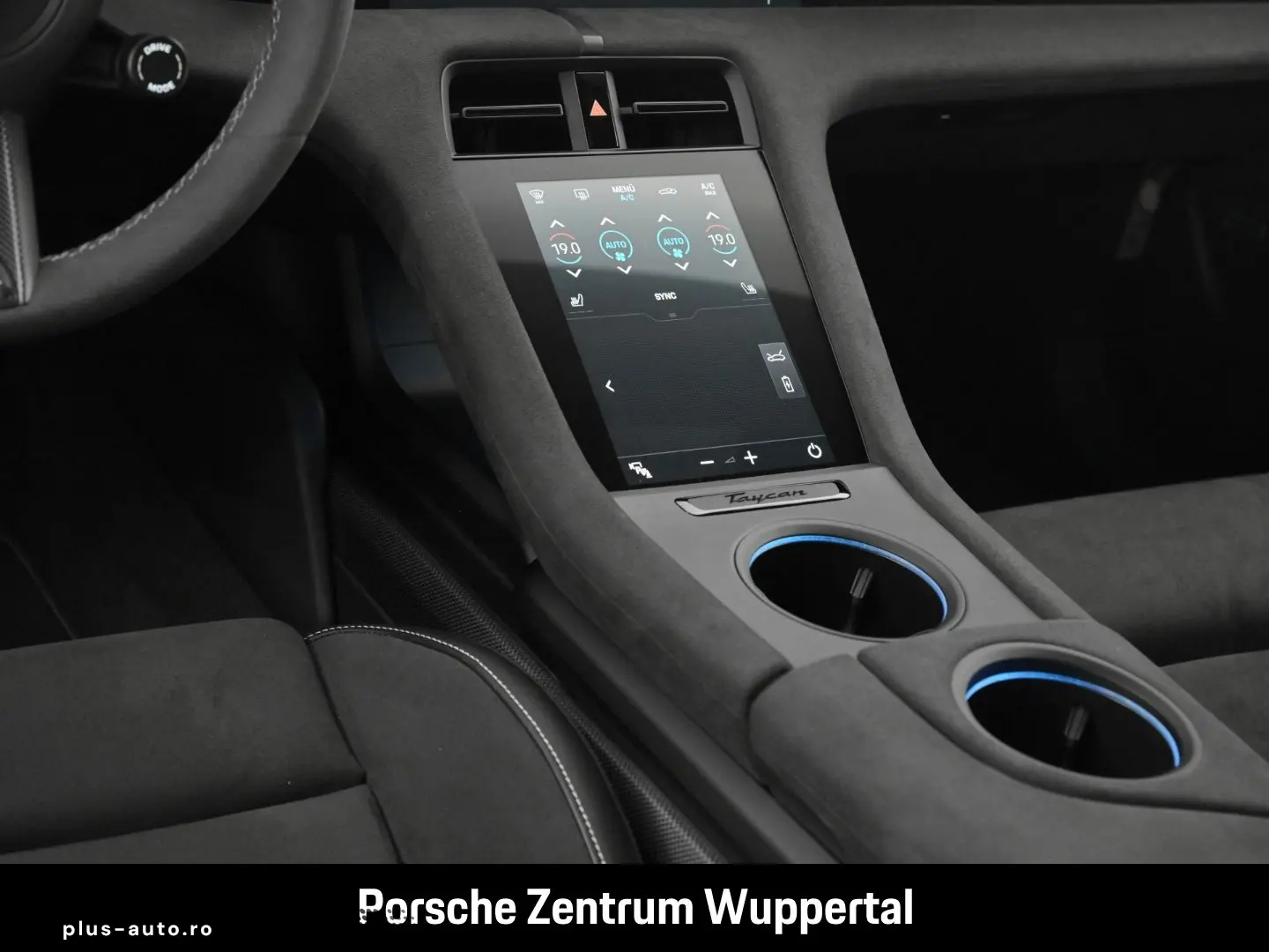 PORSCHE Taycan GTS Sport Turismo HA-Lenkung Head-Up